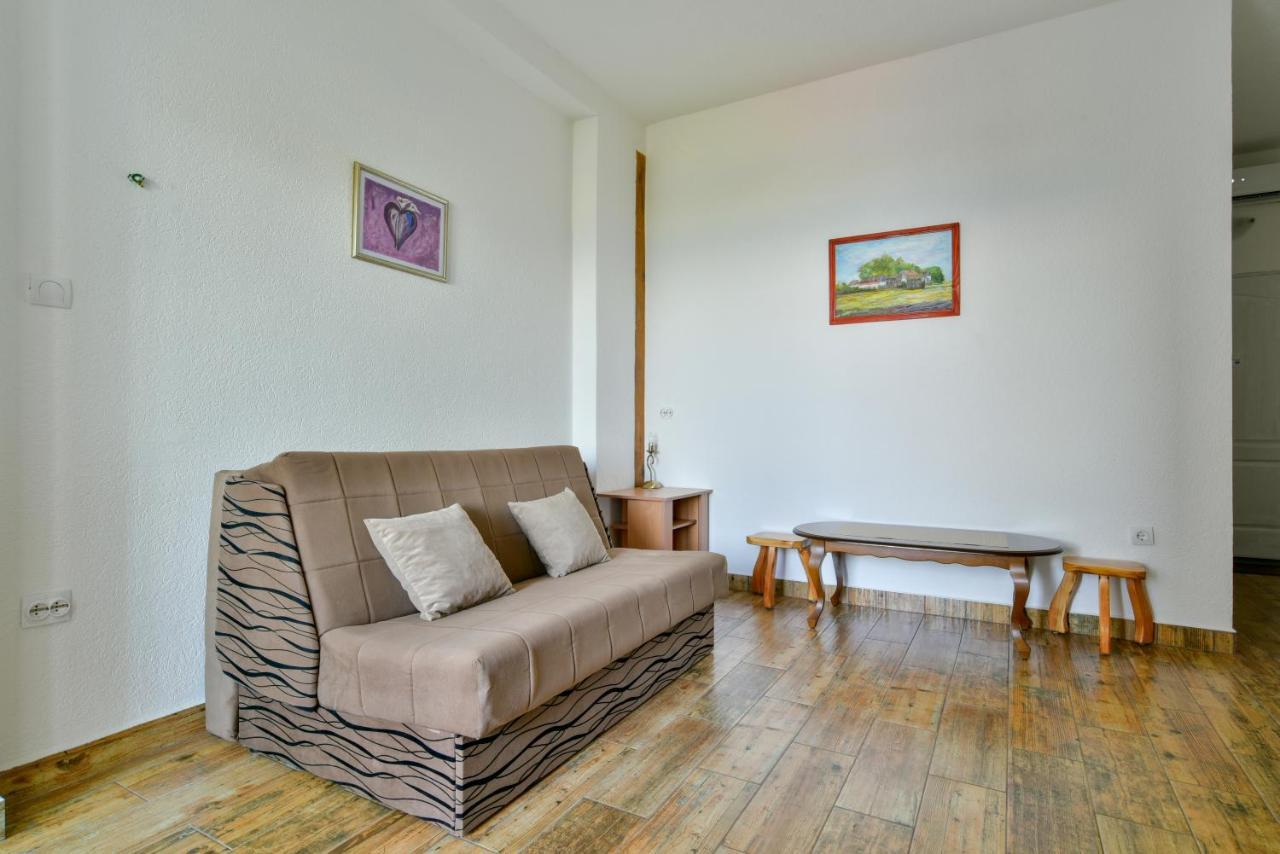 Pataki Guesthouse Petrovac Bagian luar foto